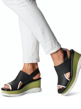 Sorel Women's Joanie III Black & Olive Platform Wedge Sandal